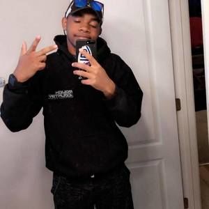 Meet your Posher, Aidan